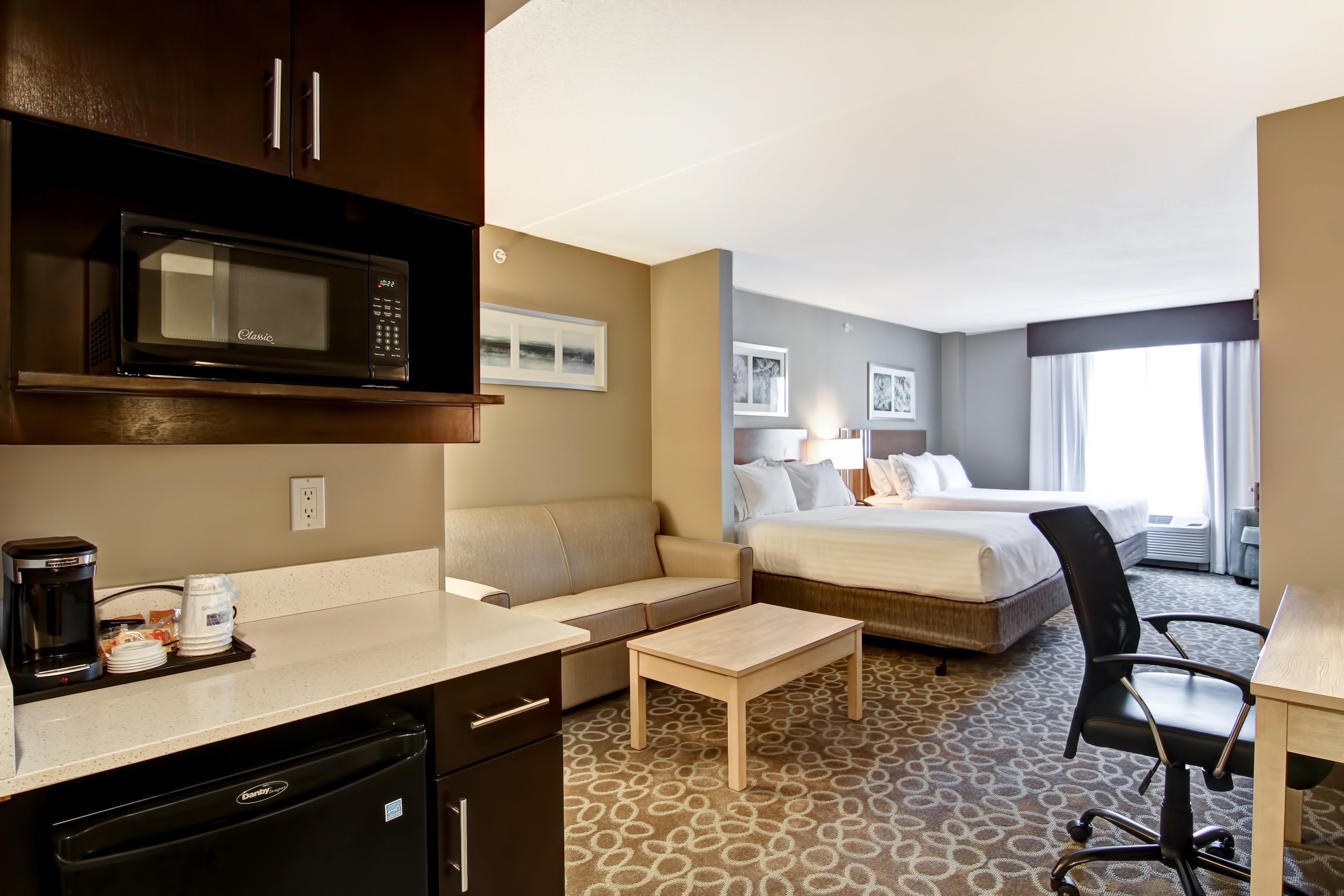 Holiday Inn Express & Suites Oshawa Downtown - Toronto Area, An Ihg Hotel Exterior photo